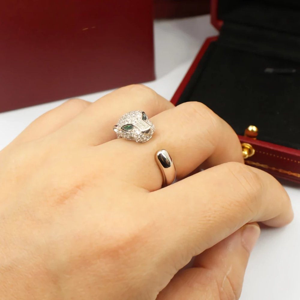 Beautiful Homage Green Eyed Diamond Panther Head Ring .925 Sterling Silver - Picture 5 of 9